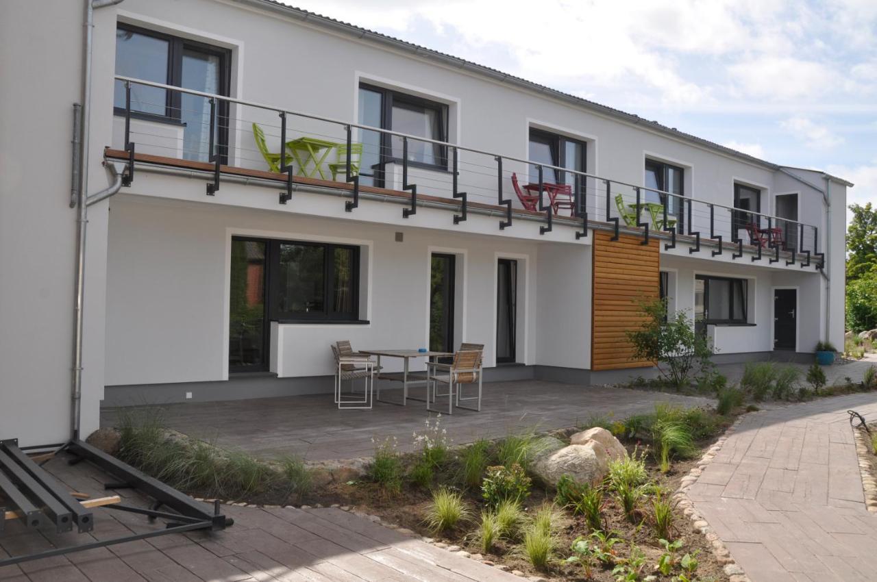 Hotel & Ferienunterkuenfte Hus Seeblick Fehmarn Exterior photo